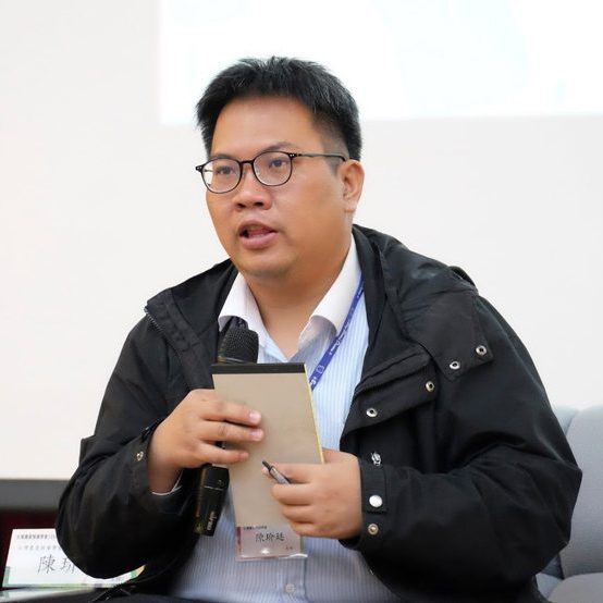 陳玠廷 副主任